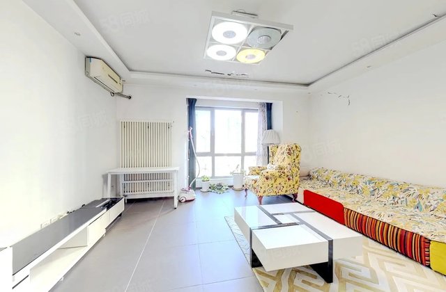 凯德锦绣1室1厅70.87㎡618万二手房图片