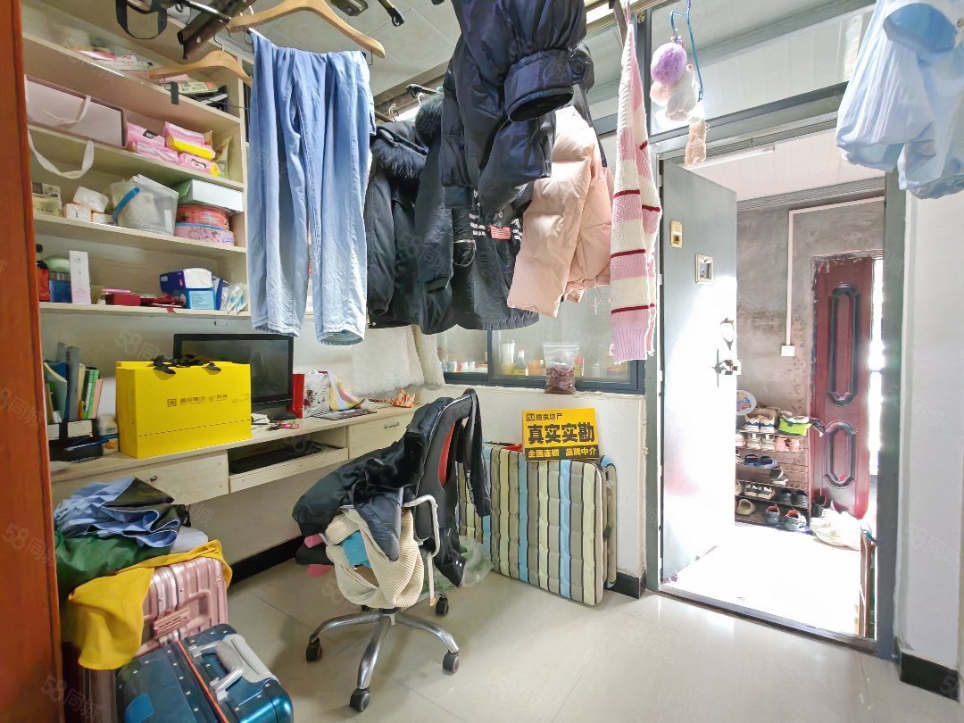 沿河小区2室2厅1卫68.37㎡南北39.8万