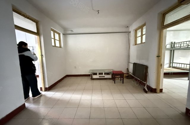 急售！兴华路！东昌！聊建家属院！市委大院！3楼！三室！满五！