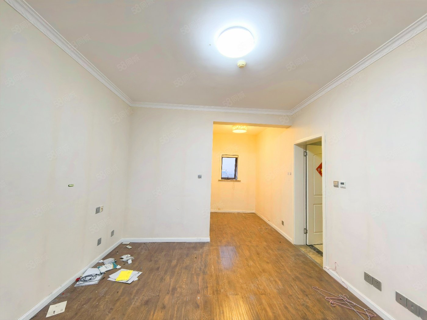 世豪广场天府豪庭4室2厅2卫127㎡北280万