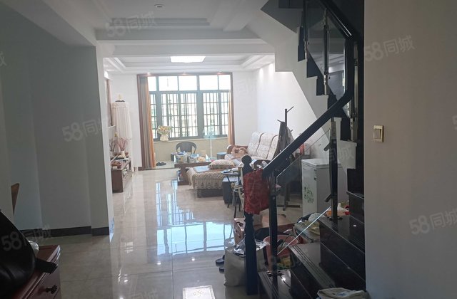 海虹家园4室3厅151.54㎡94万二手房图片