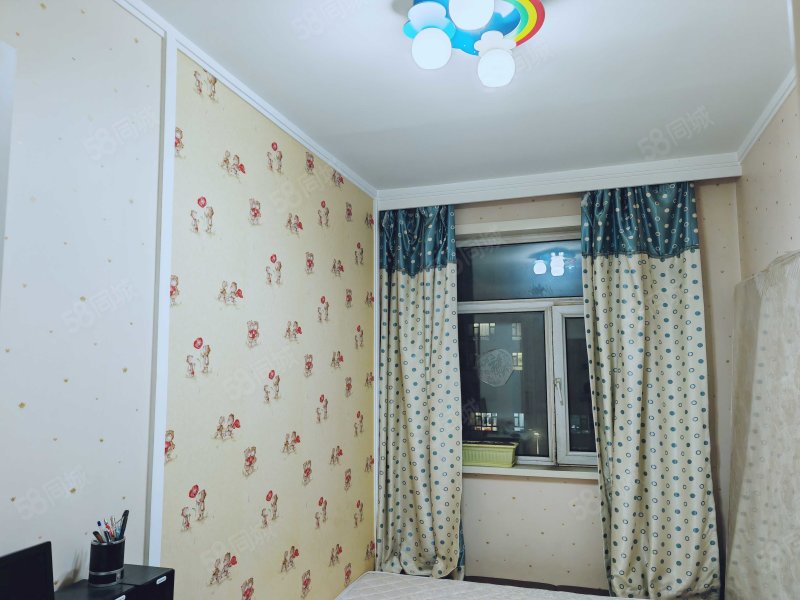滨尚雅居2室1厅1卫113㎡南北55万