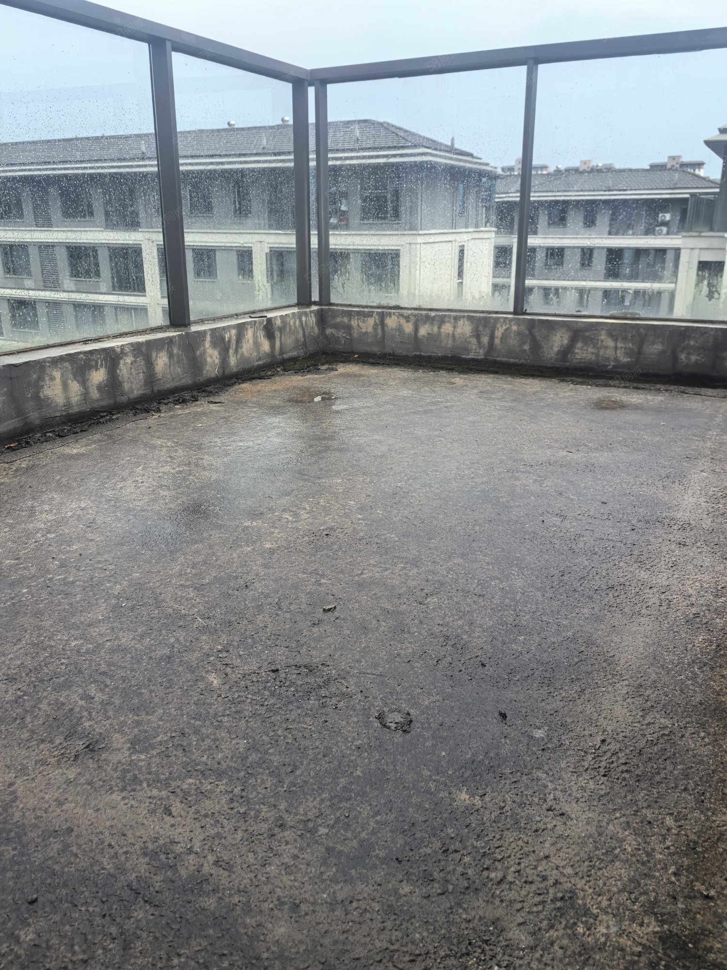 九岭春风3室2厅2卫126㎡南88万