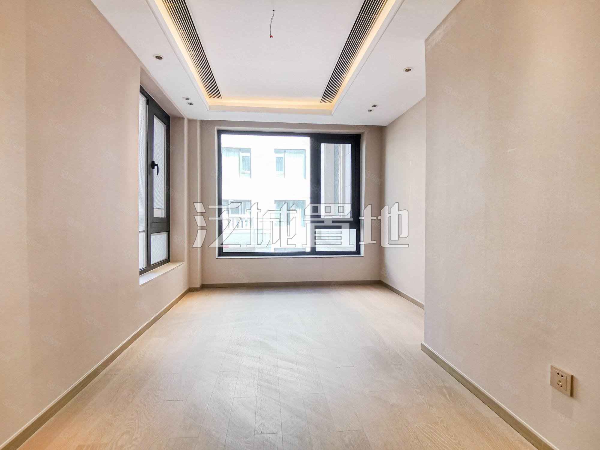 國瑞熙墅二區(qū)4室3廳3衛(wèi)418㎡南北1680萬