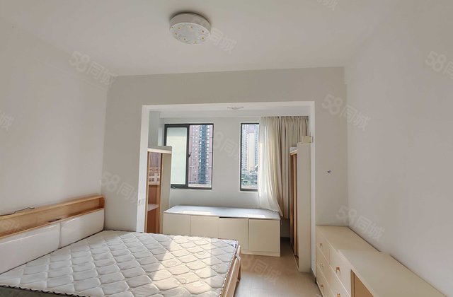 梅岭一号1室1厅52㎡30万二手房图片