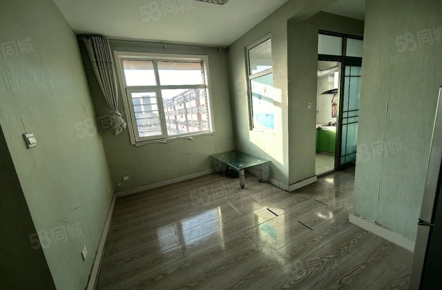 单身~过渡~水晶丽城~精装温馨2室 随时看房可议价有钥匙