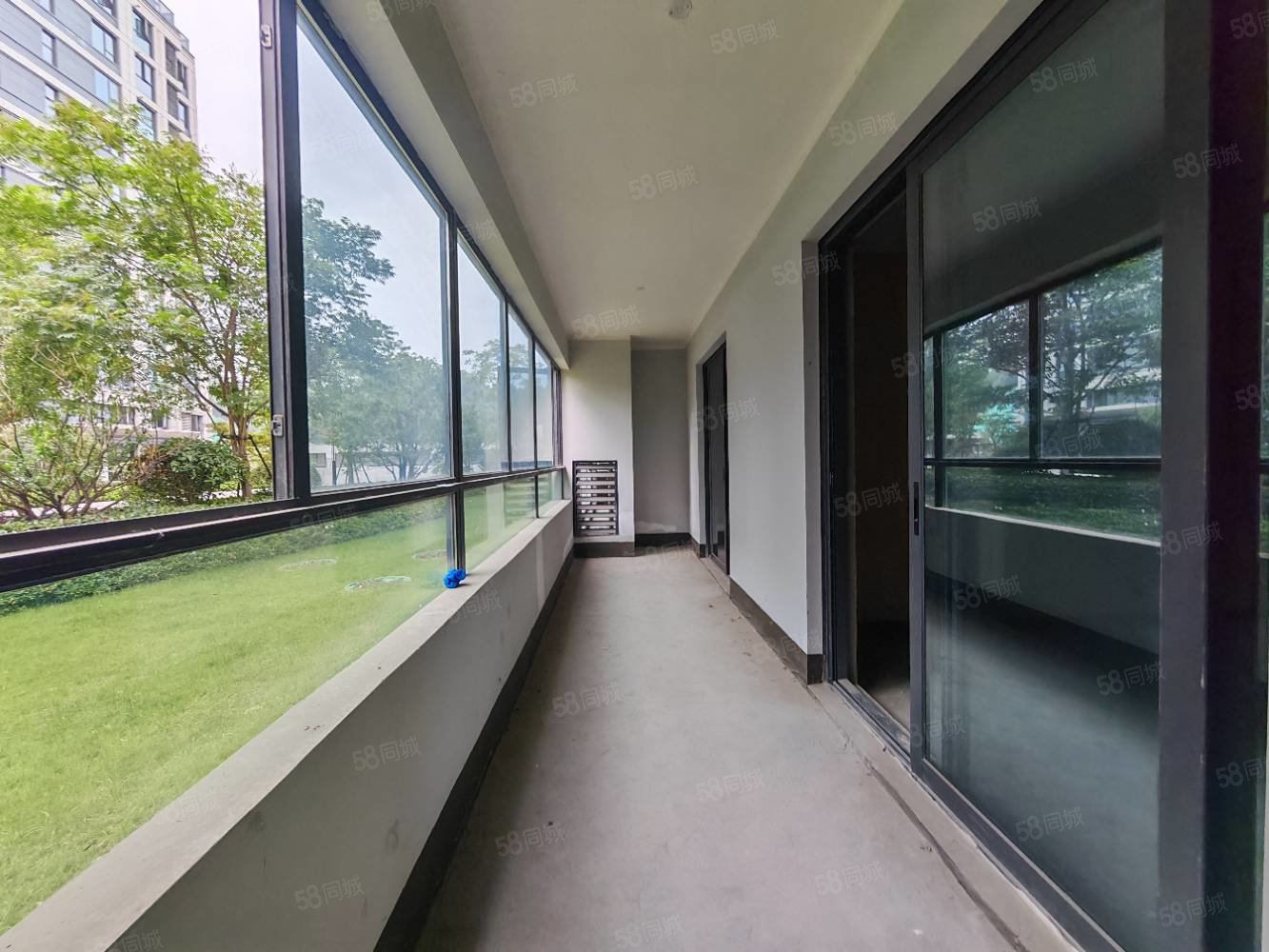 大家十里桃源桂语里4室2厅2卫131㎡南北110万