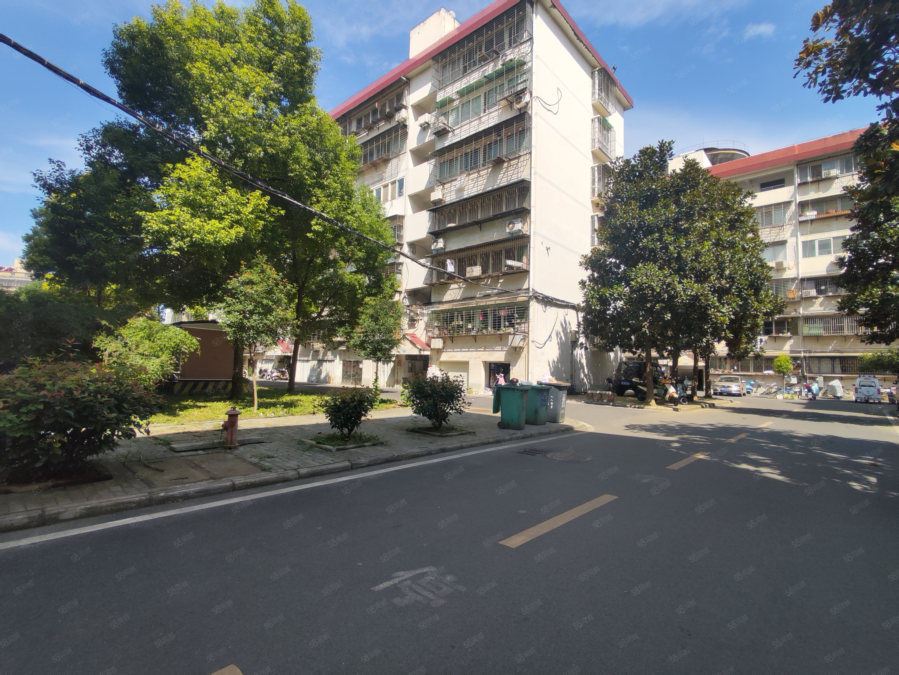 益民小区3室2厅1卫113㎡南87万