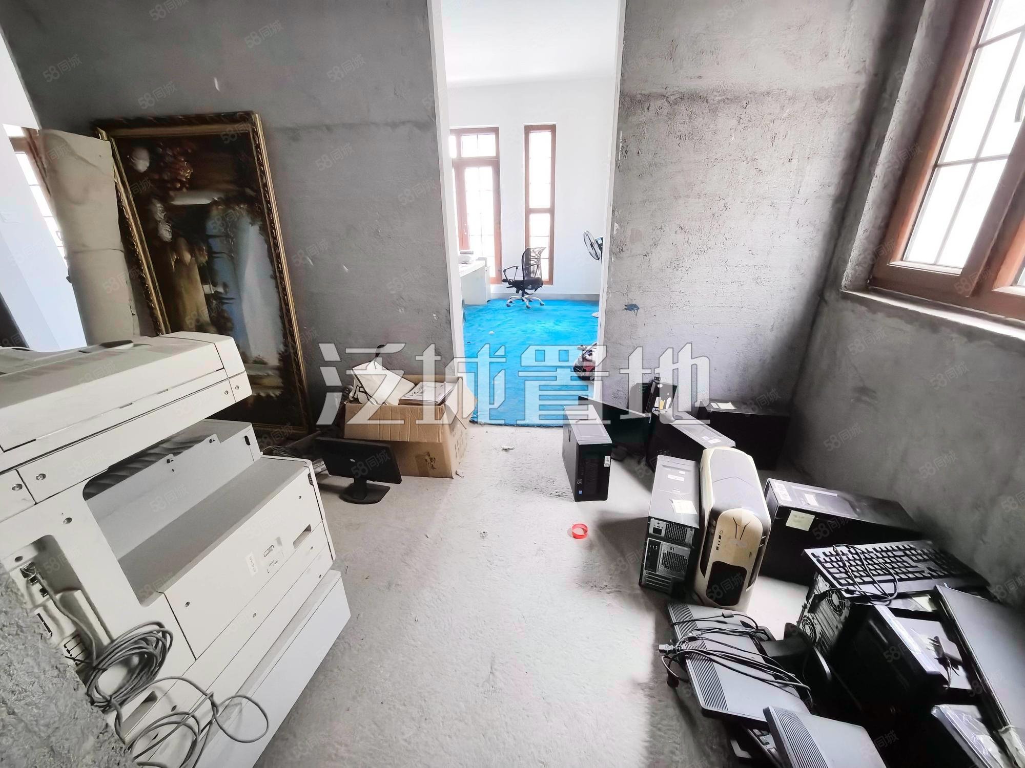 凱德麓語4室1廳3衛(wèi)712㎡南北1450萬