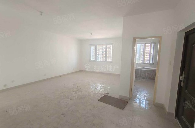 金田阳光125平车位储藏室急售62万全明户型