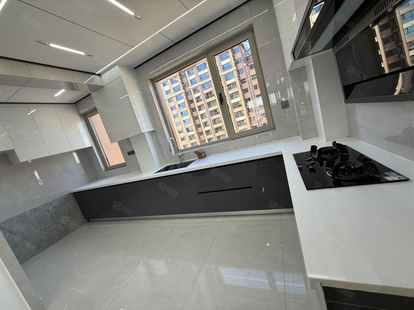 北郡新城3室2厅2卫137㎡南北74.5万