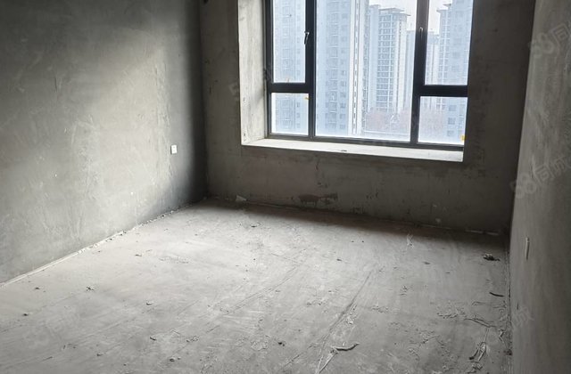 万浩红玺城4室2厅162.46㎡166万二手房图片