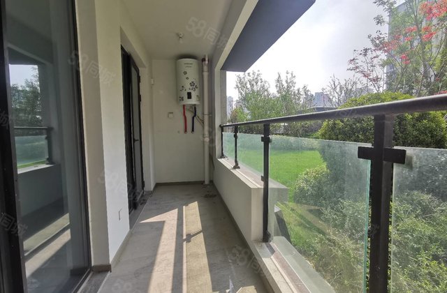 实验，城市芳华蘭园送车位3室两厅两卫，120