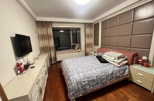 润景苑精装   中间好楼层  拎包入住