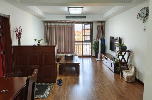 领秀之江3室2厅114.72㎡53万二手房图片