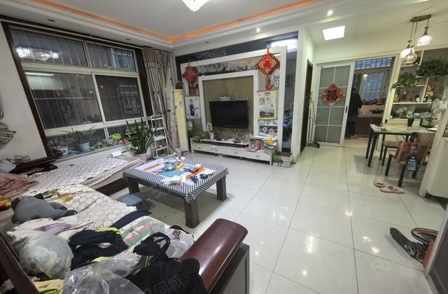 万达东临 桐凤家园 多层3楼东边户 免大税 带车位 随时看房