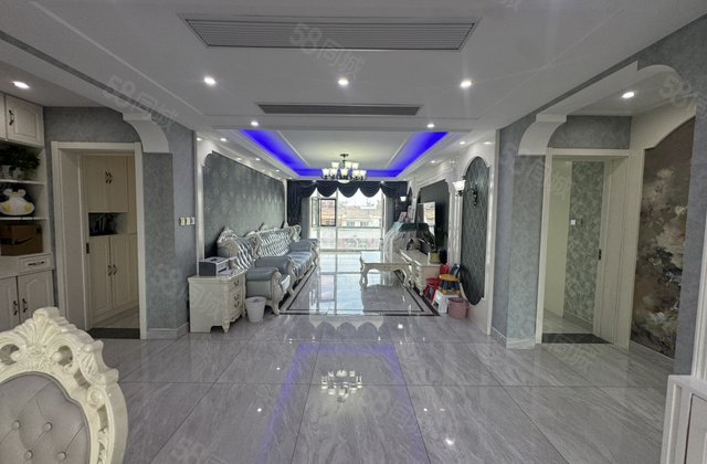 万达 桐凤家园电梯洋房地暖 带车库 豪华装修