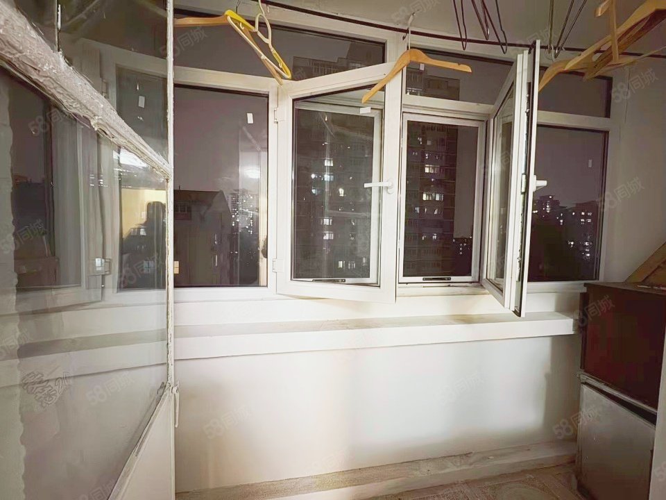 北沙小區(qū)2室1廳1衛(wèi)59.6㎡南北380萬(wàn)