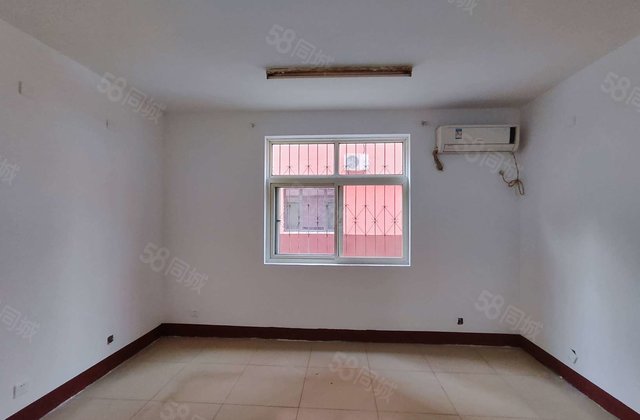 出售正泰家园一楼孝心房 性价比高