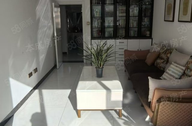 中华巷1号院2室1厅74.36㎡114万二手房图片