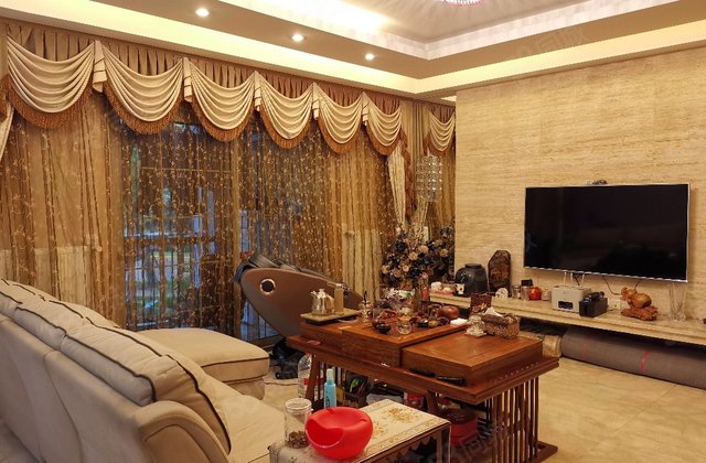 弗莱明戈7室3厅352.59㎡515万二手房图片