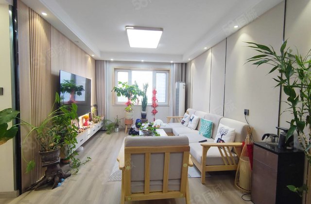 县医院 付庄小区 精装3室2厅 有证 看房方便 送车位储藏室