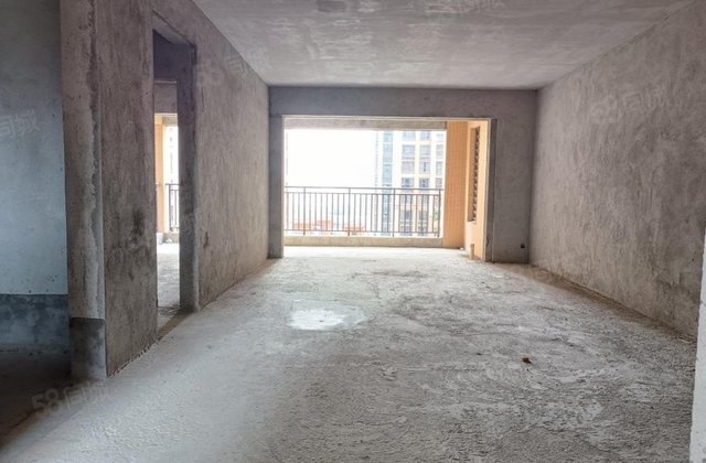 恒福尚城4室2厅181.13㎡176万二手房图片