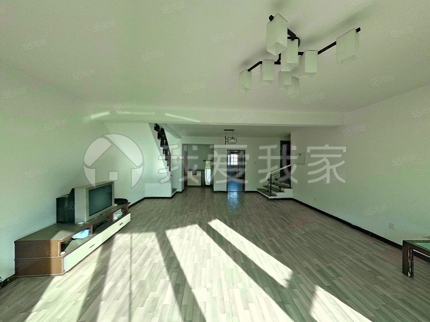 潞河名苑4室2廳3衛(wèi)218.44㎡南北499萬