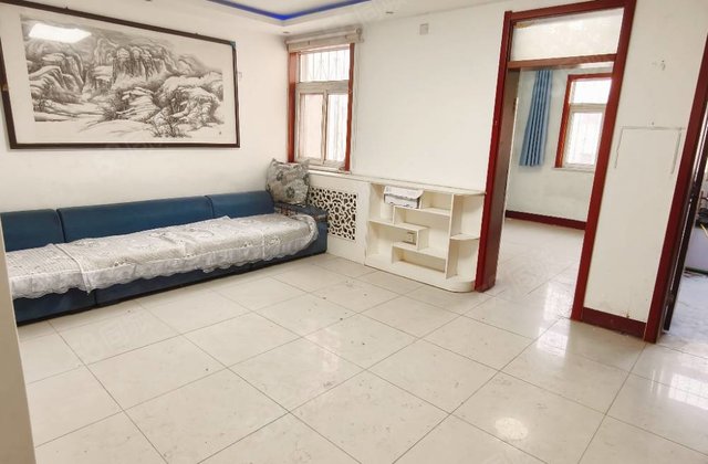 文轩八中，老一中，龙山花园，电业局三院，师范家属院，停车方便