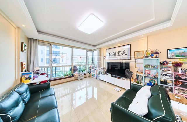 太阳公元(南区)3室1厅127.28㎡1830万二手房图片