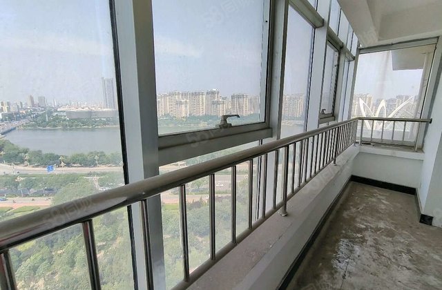 丽水阳光世纪城 大三居 商品房 楼层好 满二   电梯房