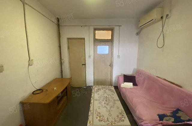 七中 金柱康城 附近 联通公司家属院 二楼 带储