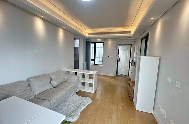 前滩东方逸品1室2厅58㎡870万二手房图片