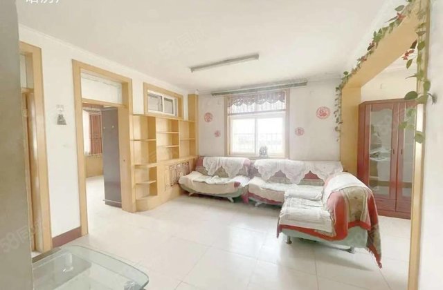 区妇幼，站北花园，一楼一楼，80平48万，急售急售！