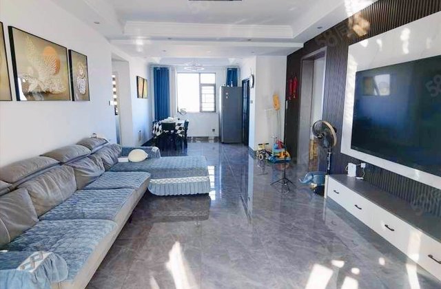 九龙湖花园一区3室2厅120.05㎡132万二手房图片