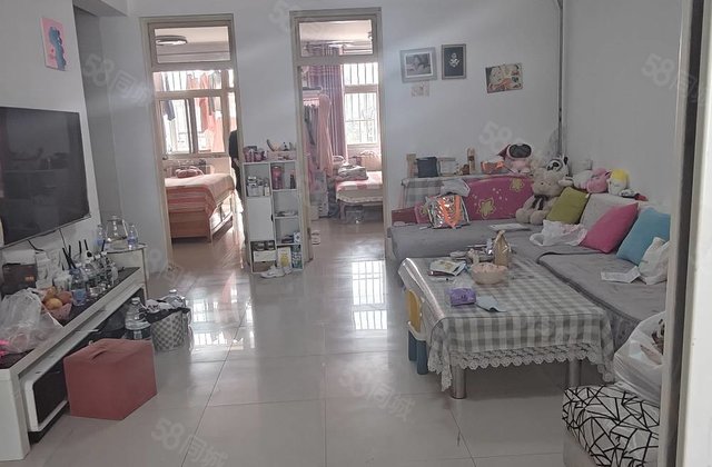 房！公园附近！育新苑精装三室！送储藏室！