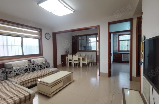 万达 汽车站旁 党校家属院 双阳台多层3楼 免大税 送储藏室