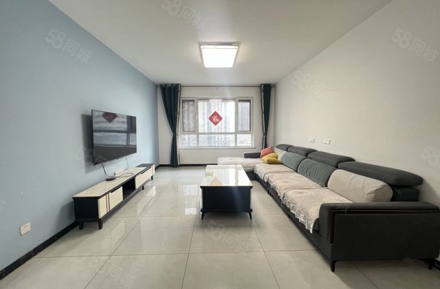 民生八号院 三叶草的户型  有车位地下室 免大税 可按揭