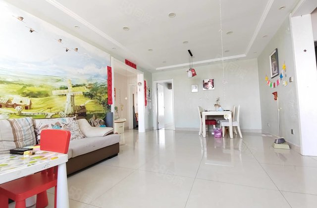 东昌路南 六中东 英特   三室双卫东边户 观景房 车储