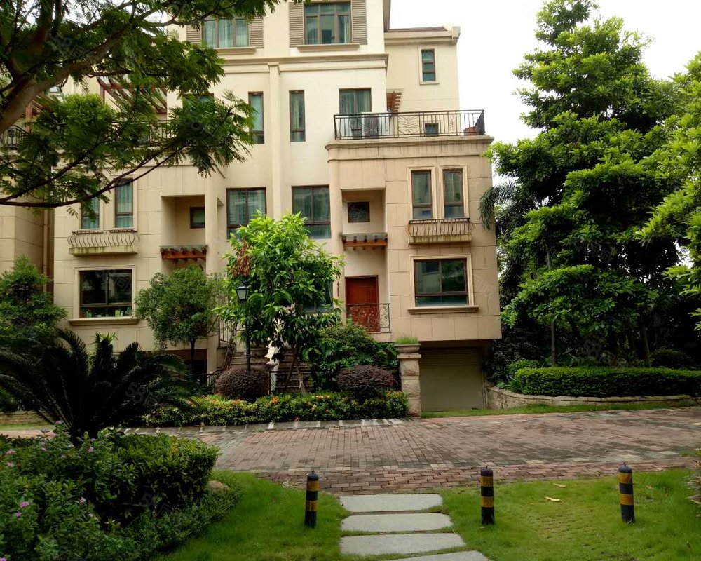 劲嘉金棕榈湾别墅一环以内