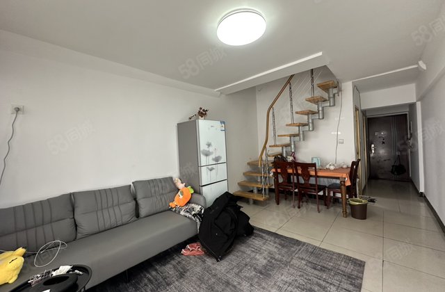 龙腾华景2室1厅94㎡30万二手房图片