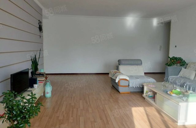 新湖花园3室2厅157㎡94万二手房图片