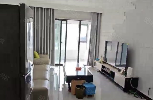 文苑二中旁，荣盛锦绣学府3室带车位储藏室