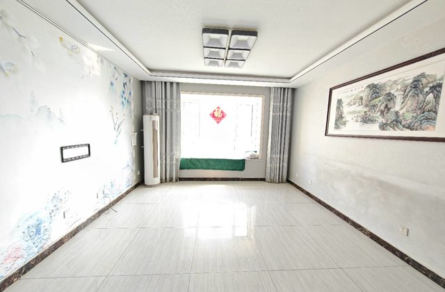一实验 松桂路 松桂嘉苑三居室，带车位免大税孟达国际