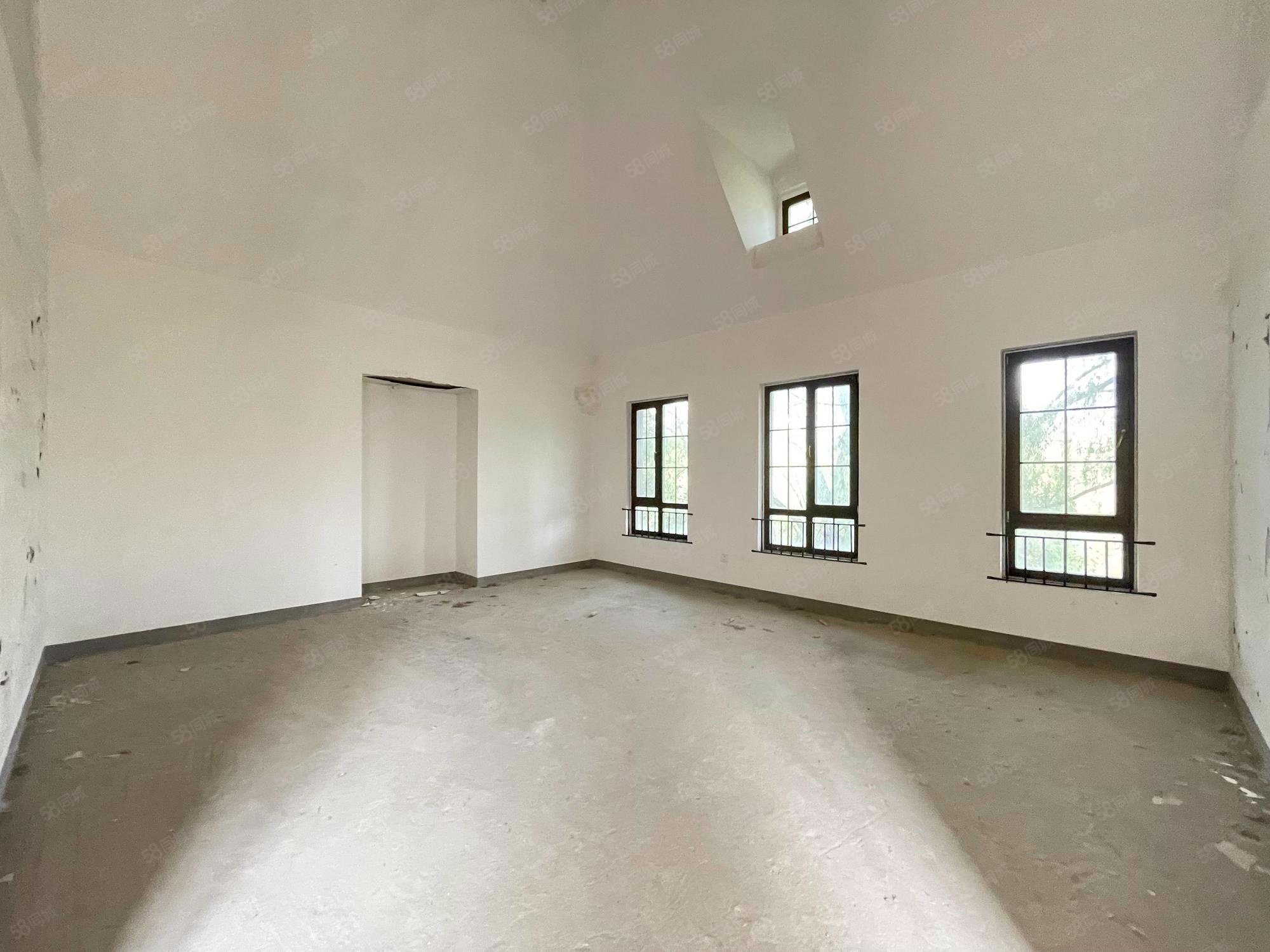 財富公館5室3廳5衛(wèi)1496.75㎡南北8500萬