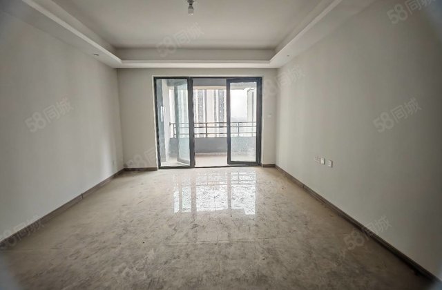 外国语一中，润景苑，湖语上院，翰林天悦小高层三叶朝户型带车位