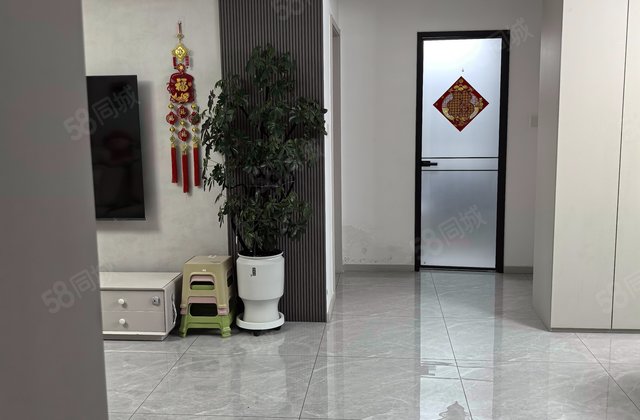 中廉良小区3室2厅126.2㎡93万二手房图片