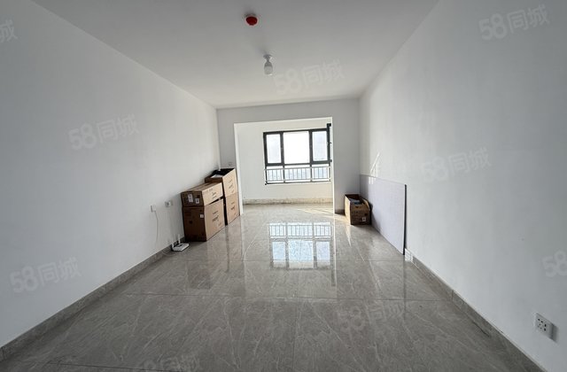 急售！徒海河观景房！莲湖新城！带车位储！满二！三叶草！滨河道