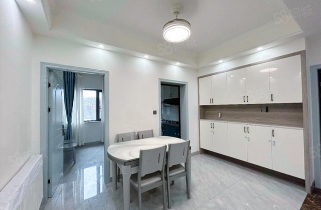 东能华府4室2厅129.86㎡96万二手房图片