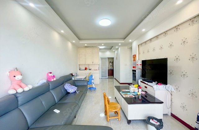 保利花园五期悦榕郡3室2厅94.04㎡209万二手房图片